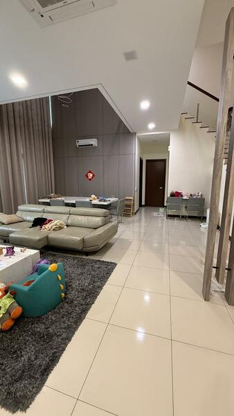 Rumah Berkembar untuk Disewa di Eco Sanctuary (Telok Panglima Garang) - Chris Lee - Living Room - PropertyGuru.com.my