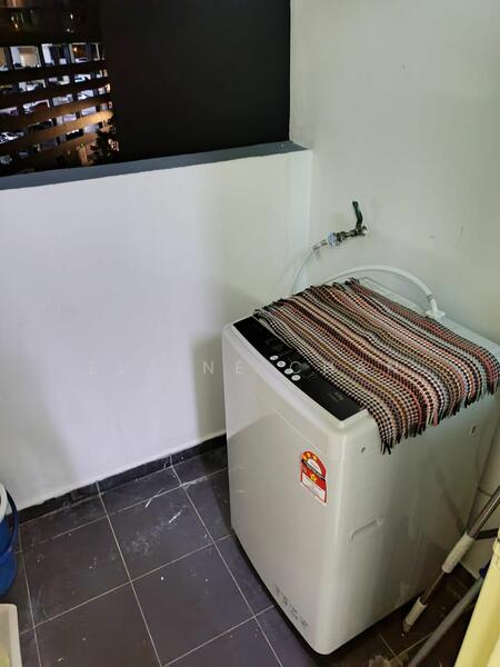 Service Residence for Rent at Sky Oasis Residence (Pangsapuri Oasis 1) - Elaine Chan - Balcony - PropertyGuru.com.my