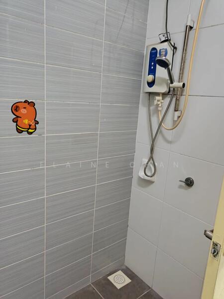 Service Residence for Rent at Sky Oasis Residence (Pangsapuri Oasis 1) - Elaine Chan - Bathroom - PropertyGuru.com.my