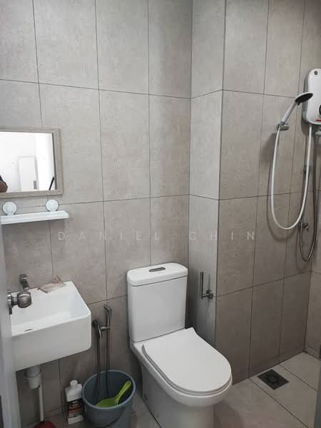 Service Residence for Rent at Kenwingston Platz - Daniel Chin - Bathroom - PropertyGuru.com.my