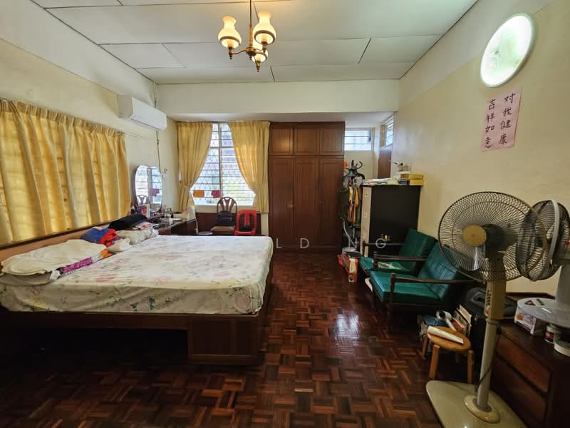 Rumah Berkembar untuk Dijual di Gurney Drive (Penang) - Ronald Ng - Bedroom - PropertyGuru.com.my