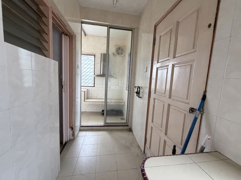 2-storey Terraced House for Sale in Bandar Damai Perdana (Cheras) - Jimmy Ng - Kitchen - PropertyGuru.com.my