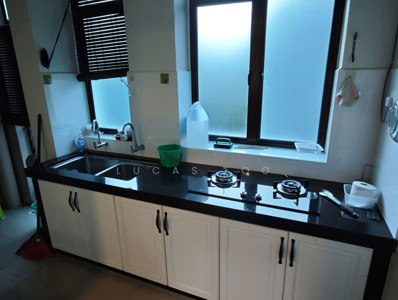 Condominium for Rent at Moonlight Bay - Lucas Foo - Kitchen - PropertyGuru.com.my