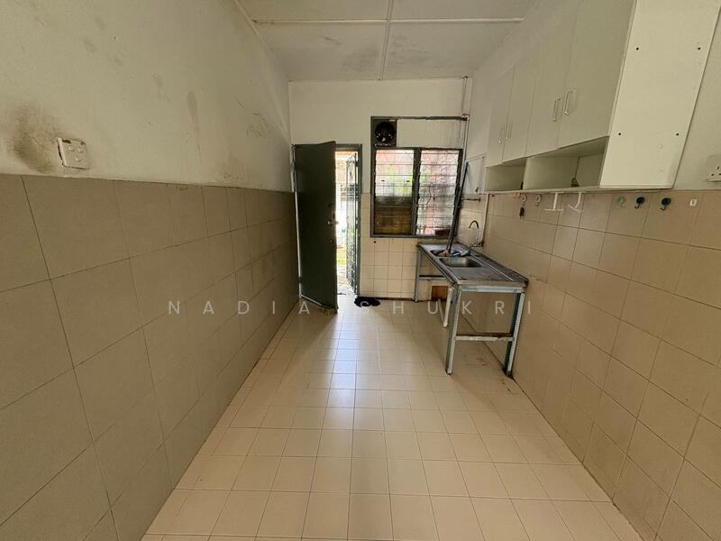 Rumah Teres 1.5 Tingkat untuk Dijual di Seksyen 7 (Kota Damansara) - Nadia Shukri - Kitchen - PropertyGuru.com.my