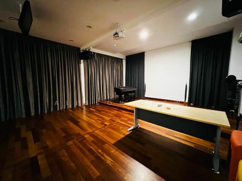 Rumah Teres 3 Tingkat untuk Dijual di Taman Green Lane (Jelutong) - Alisson Chew - Interior - PropertyGuru.com.my