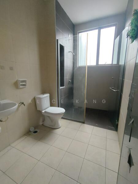 2-storey Terraced House for Rent in Iskandar Puteri (Nusajaya) (Johor) - Alice Kang - Bathroom - PropertyGuru.com.my