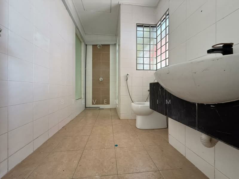 2-storey Terraced House for Rent in Damansara Damai (Selangor) - Steven Shim - Bathroom - PropertyGuru.com.my