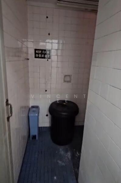 Shop for Rent in Seksyen 52 (Petaling Jaya) - Vincent Lee - Bathroom - PropertyGuru.com.my