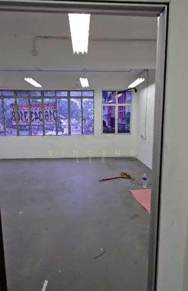Shop for Rent in Seksyen 52 (Petaling Jaya) - Vincent Lee - Interior - PropertyGuru.com.my