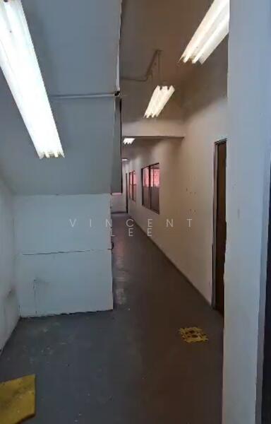 Shop for Rent in Seksyen 52 (Petaling Jaya) - Vincent Lee - Corridor - PropertyGuru.com.my