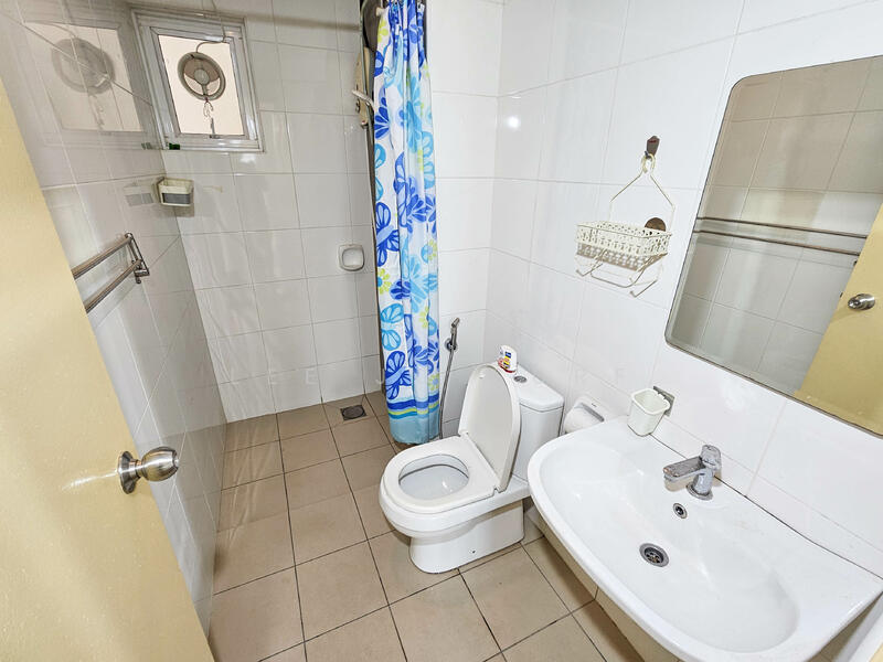 Subang Parkhomes untuk Untuk Disewa - RM 2,800 /bulan, Feb 2026 - Bathroom - PropertyGuru.com.my