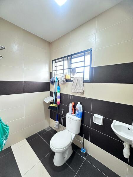 2-storey Terraced House for Sale in Nusa Bayu (Iskandar Puteri (Nusajaya)) - Xiuxiu Ng - Bathroom - PropertyGuru.com.my
