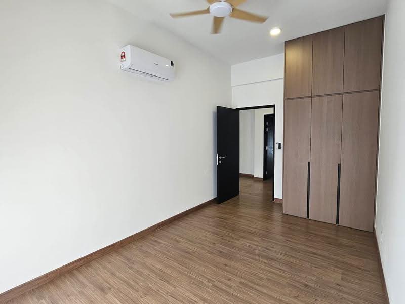 Rumah Bandar untuk Disewa di Kayu Ara (Selangor) - KK Lim - Bedroom - PropertyGuru.com.my