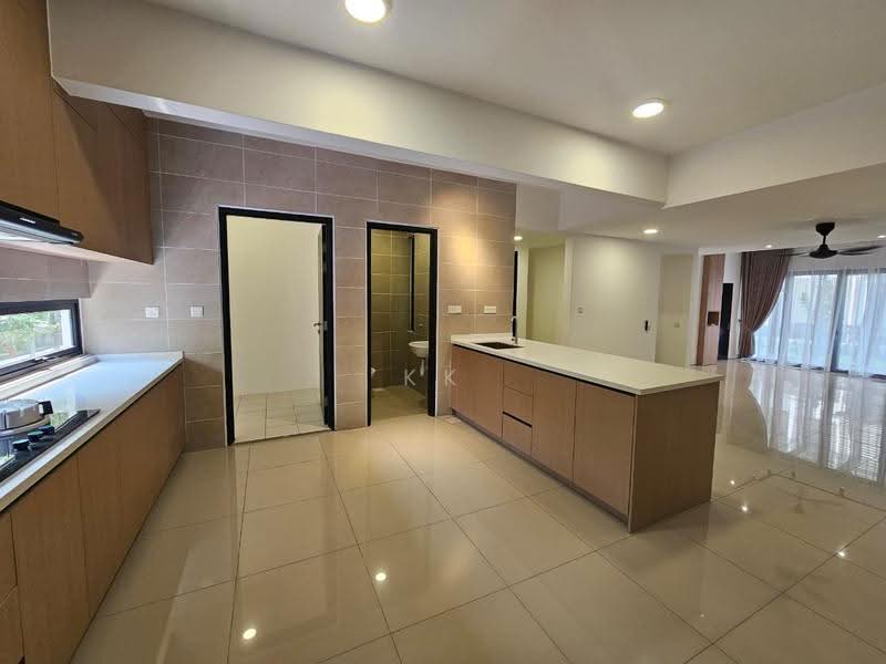 Rumah Bandar untuk Disewa di Kayu Ara (Selangor) - KK Lim - Kitchen - PropertyGuru.com.my