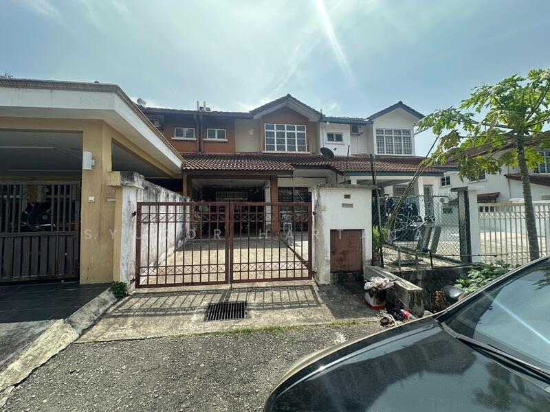 2-storey Terraced House for Sale in Sungai Buloh (Selangor) - Syukor Hartanah - Exterior - PropertyGuru.com.my