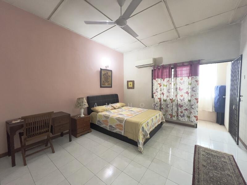SL11 untuk Untuk Dijual - RM 650,000, Feb 2026 - Bedroom - PropertyGuru.com.my