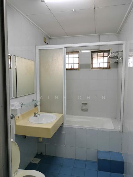 2-storey Terraced House for Sale in Bukit Rahman Putra (Sungai Buloh) - Elaine Chin - Bathroom - PropertyGuru.com.my