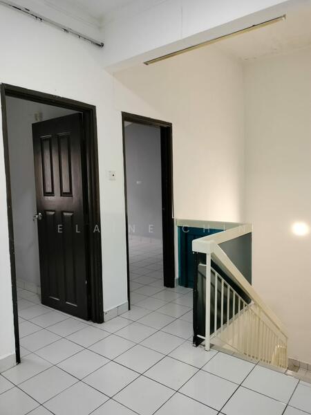 2-storey Terraced House for Sale in Bukit Rahman Putra (Sungai Buloh) - Elaine Chin - Interior - PropertyGuru.com.my