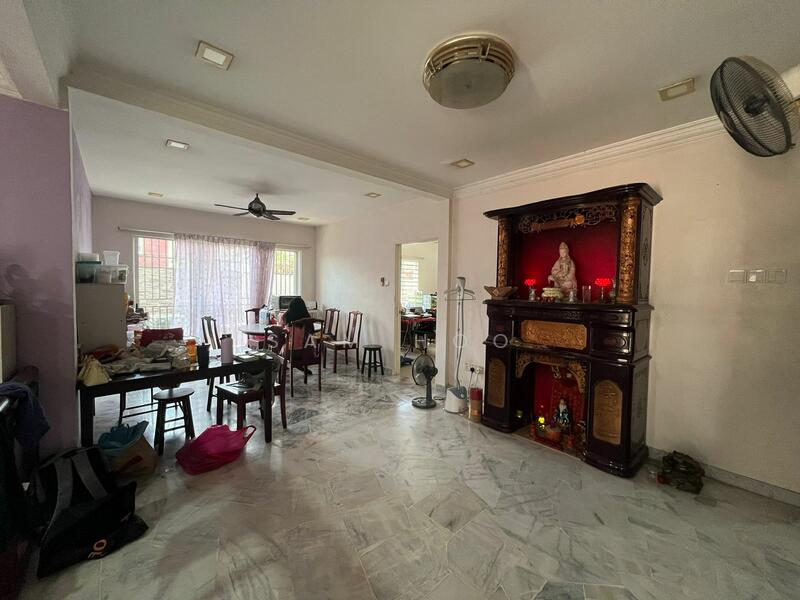 Terraced House for Sale in Bandar Sungai Long (Selangor) - Sam Hoo - Living Room - PropertyGuru.com.my