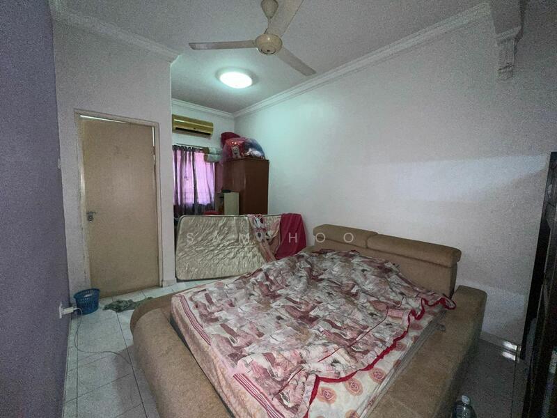 Terraced House for Sale in Bandar Sungai Long (Selangor) - Sam Hoo - Bedroom - PropertyGuru.com.my