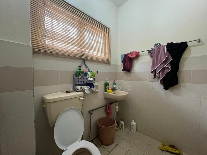Terraced House for Sale in Bandar Sungai Long (Selangor) - Sam Hoo - Bathroom - PropertyGuru.com.my
