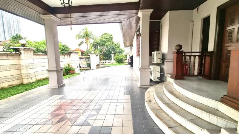 Rumah Banglo untuk Dijual di Kelana Jaya (Petaling Jaya) - Reena Sarif - Exterior - PropertyGuru.com.my