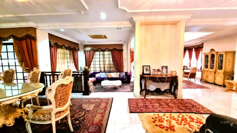 Rumah Banglo untuk Dijual di Kelana Jaya (Petaling Jaya) - Reena Sarif - Living Room - PropertyGuru.com.my