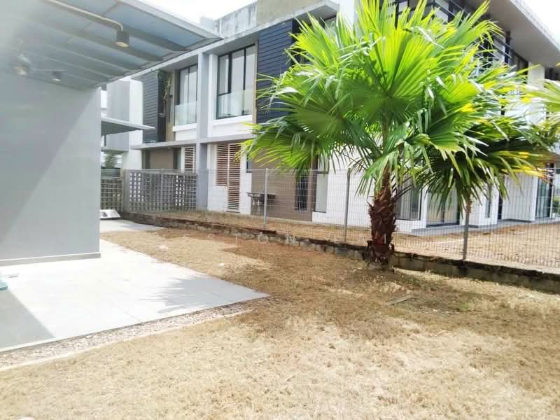 Rumah Berkembar untuk Disewa di East Ledang (Iskandar Puteri (Nusajaya)) - Heston Lai - Exterior - PropertyGuru.com.my