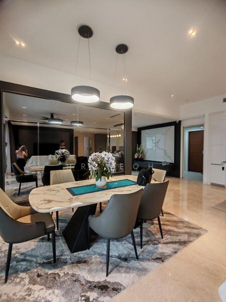 Service Residence for Sale at The Astaka @ 1 Bukit Senyum - HR Yeoh - Dining Room - PropertyGuru.com.my