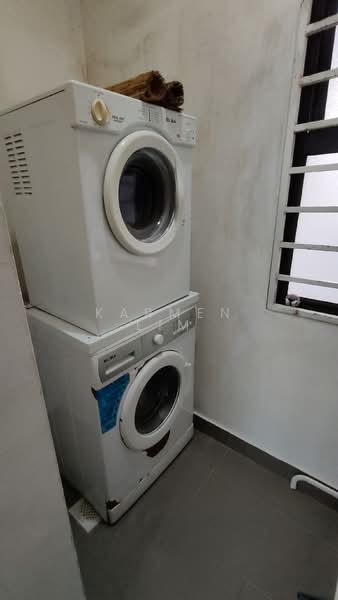 Kondominium untuk Dijual di Hedgeford 10 Residences - Karmen Lim - Interior - PropertyGuru.com.my