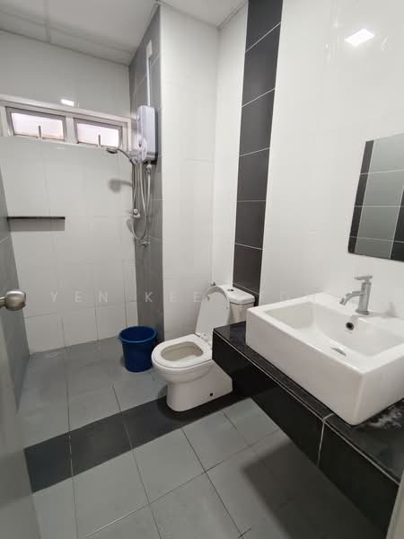 Kondominium untuk Dijual di The Wharf Residence - YEN KEE LIONG - Bathroom - PropertyGuru.com.my