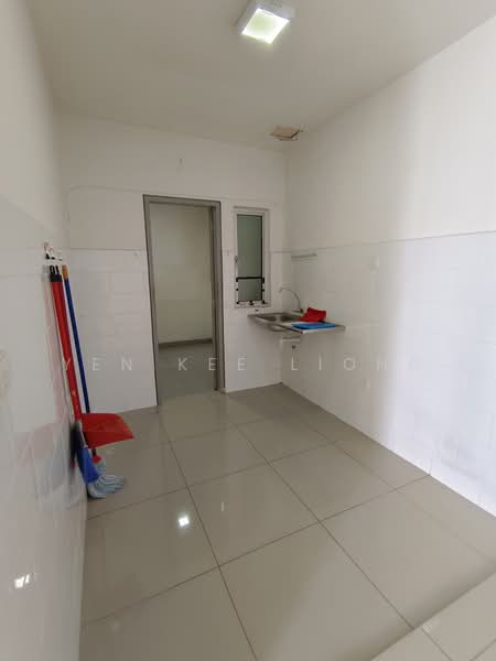 Kondominium untuk Dijual di The Wharf Residence - YEN KEE LIONG - Kitchen - PropertyGuru.com.my