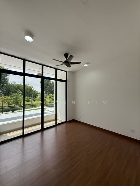 Rumah Teres 2 Tingkat untuk Disewa di Setia Alam (Selangor) - Calvin Lim - Balcony - PropertyGuru.com.my