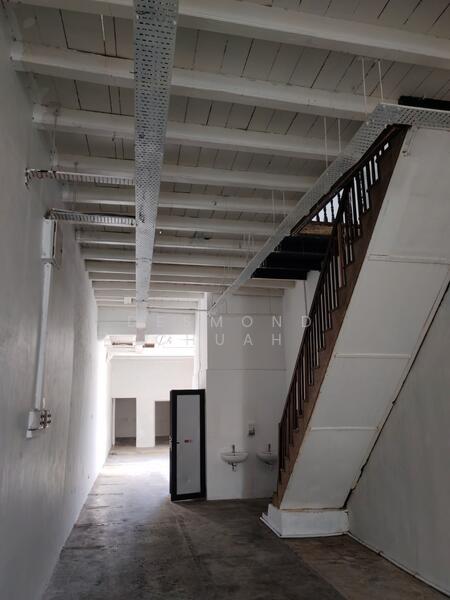 For Rent - Lebuh Carnavon