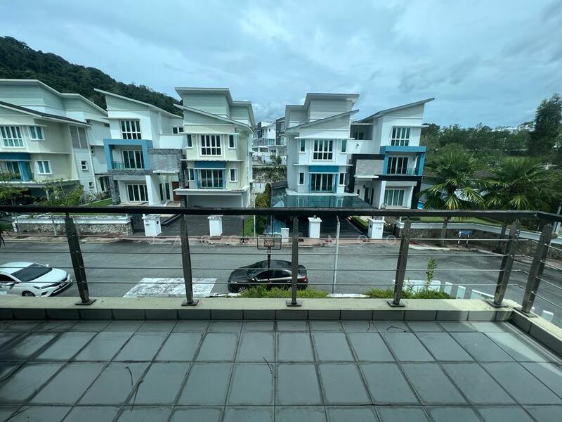 Bungalow for Sale in Bayu Kemensah (Melawati) - Jagger Moo - Exterior - PropertyGuru.com.my