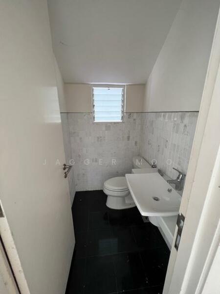 Bungalow for Sale in Bayu Kemensah (Melawati) - Jagger Moo - Bathroom - PropertyGuru.com.my