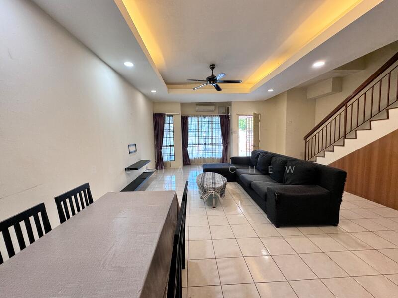 2-storey Terraced House for Sale in Klang (Selangor) - Bee Har Chew - Living Room - PropertyGuru.com.my