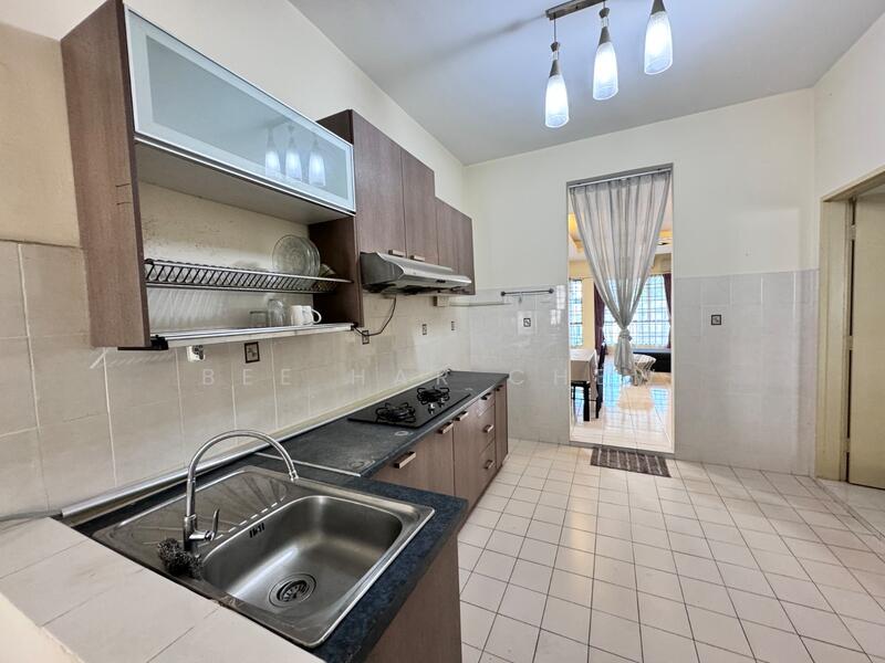 2-storey Terraced House for Sale in Klang (Selangor) - Bee Har Chew - Kitchen - PropertyGuru.com.my