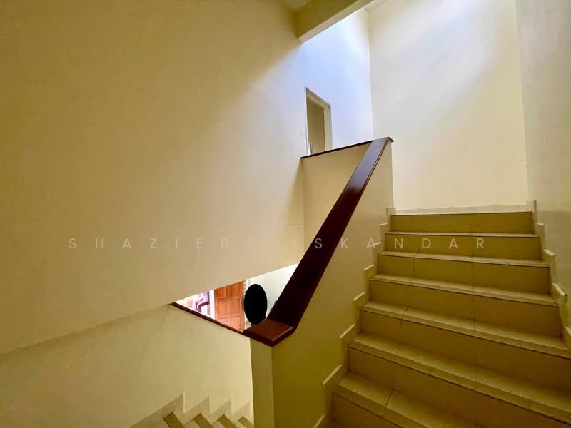 2-storey Terraced House for Sale in Alam Budiman (Shah Alam) - Shaziery Iskandar - PropertyGuru.com.my