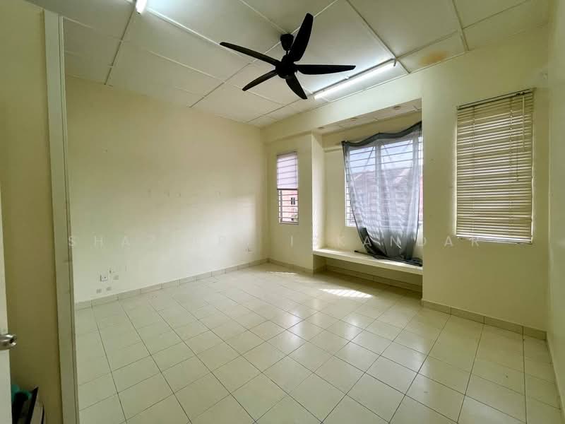 2-storey Terraced House for Sale in Alam Budiman (Shah Alam) - Shaziery Iskandar - PropertyGuru.com.my