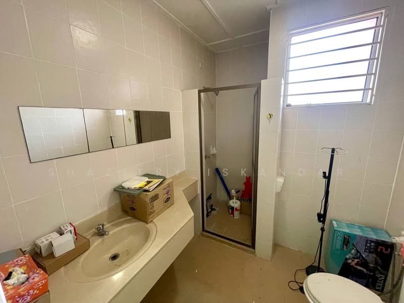 2-storey Terraced House for Sale in Alam Budiman (Shah Alam) - Shaziery Iskandar - PropertyGuru.com.my