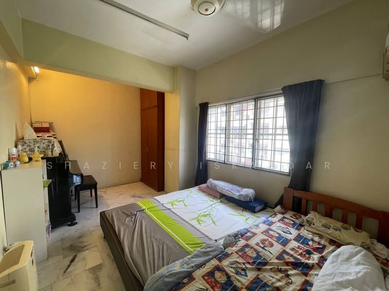 Meadow Park 3 untuk Untuk Dijual - RM 330,000, Feb 2026 - Bedroom - PropertyGuru.com.my