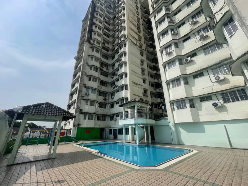 Meadow Park 3 untuk Untuk Dijual - RM 330,000, Feb 2026 - Exterior - PropertyGuru.com.my