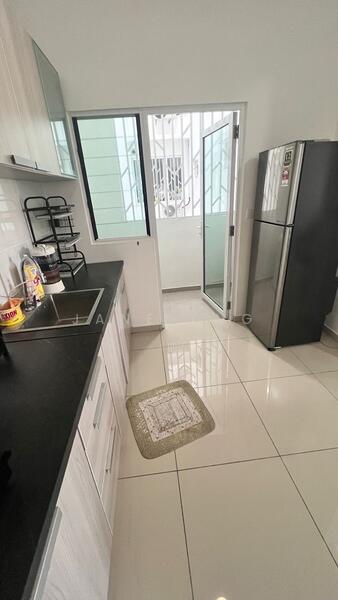 The Amarene untuk Untuk Disewa - RM 1,700 /bulan, Feb 2026 - Kitchen - PropertyGuru.com.my