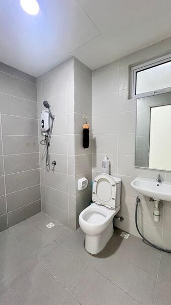 The Amarene untuk Untuk Disewa - RM 1,700 /bulan, Feb 2026 - Bathroom - PropertyGuru.com.my