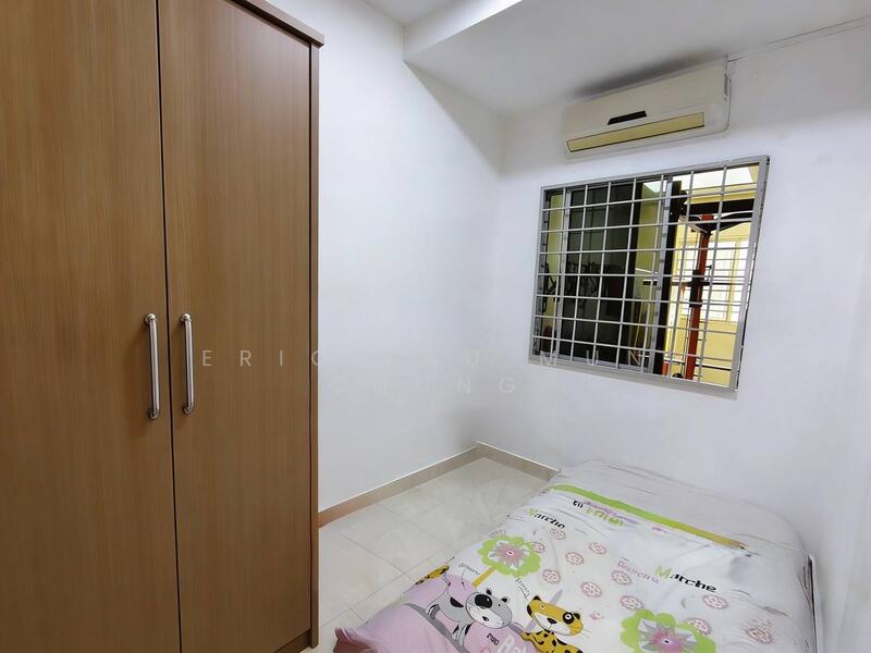 2-storey Terraced House for Sale in Puchong (Selangor) - Eric Lau Mun Chung - Bedroom - PropertyGuru.com.my