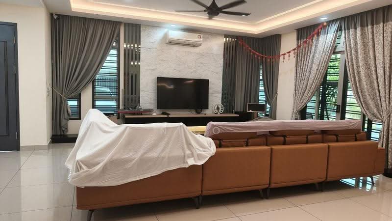 Rumah Berkembar untuk Dijual di Taman Sutera (Johor Bahru) - Nico Chong - Living Room - PropertyGuru.com.my