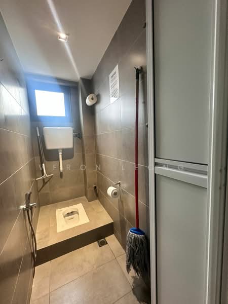 Office for Rent in Usj 1 (Subang Jaya) - Veron Leong - Bathroom - PropertyGuru.com.my