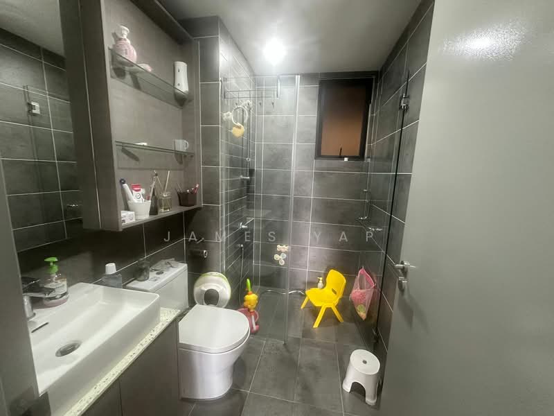 Service Residence for Rent at Millerz Square - James Yap - Bathroom - PropertyGuru.com.my