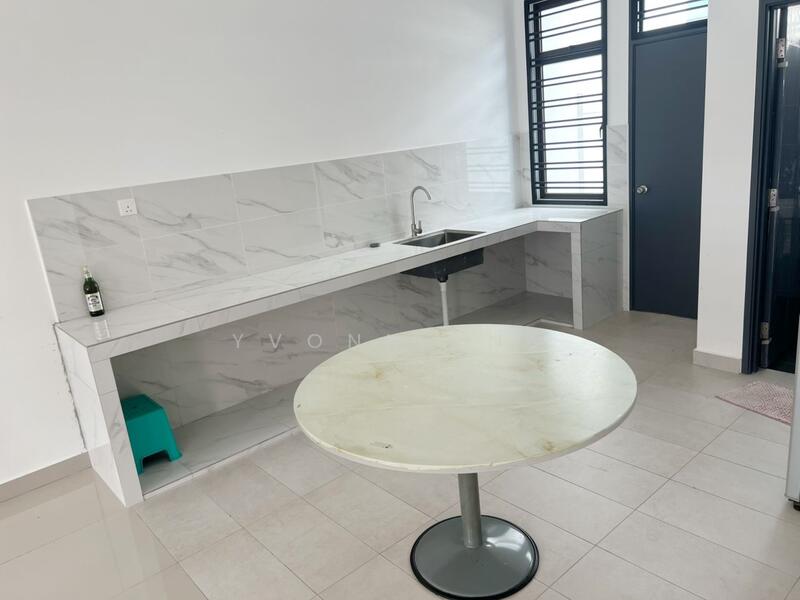 Seri Austin Seri Austins untuk Untuk Disewa - RM 2,700 /bulan, Feb 2026 - Kitchen - PropertyGuru.com.my